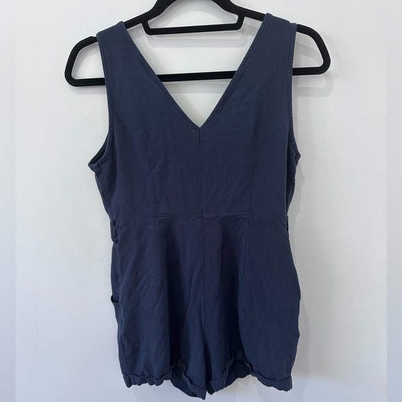 Vici Navy Linen Blend Sleeveless Button-Up Romper - M - Picture 9 of 9